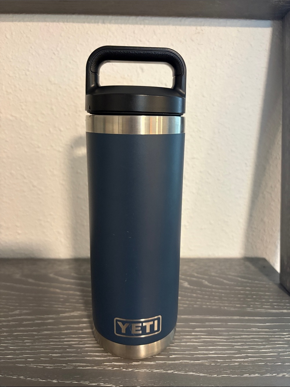 YETI RAMBLER 18 OZ WATER BOTTLE